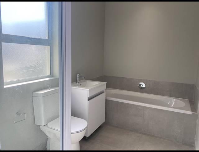 3 BEDROOM HOUSE FOR SALE IN LALELA ESTATE